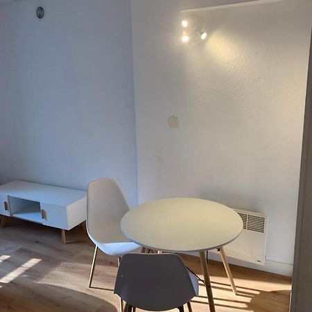 Domene Studio terrasse parking Appartamento Esterno foto